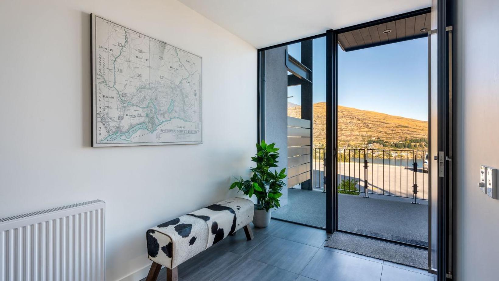 The Tiers- Hot Tub- Ac- Bbq- Free Parking Villa Queenstown Ngoại thất bức ảnh